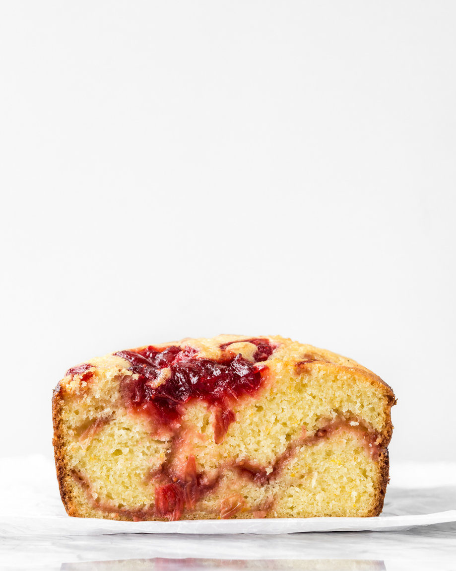 Brown Sugar Pound Cake with Raspberries - SippitySup