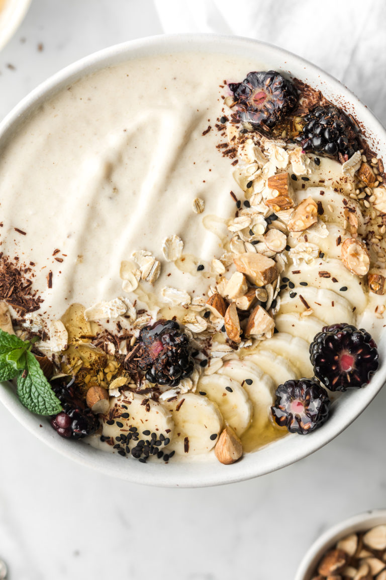 banana smoothie bowl (thick and creamy!) | With Spice