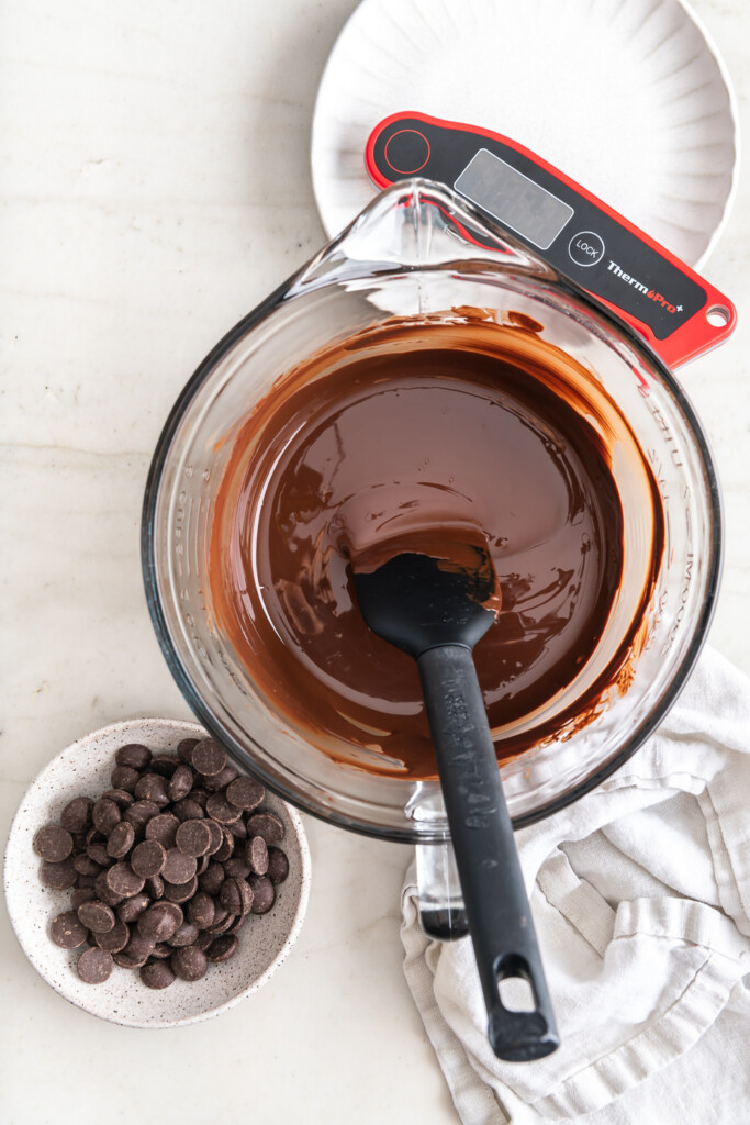 https://www.withspice.com/wp-content/uploads/2022/10/2_how-to-temper-chocolate-in-the-microwave-683x1024.jpg