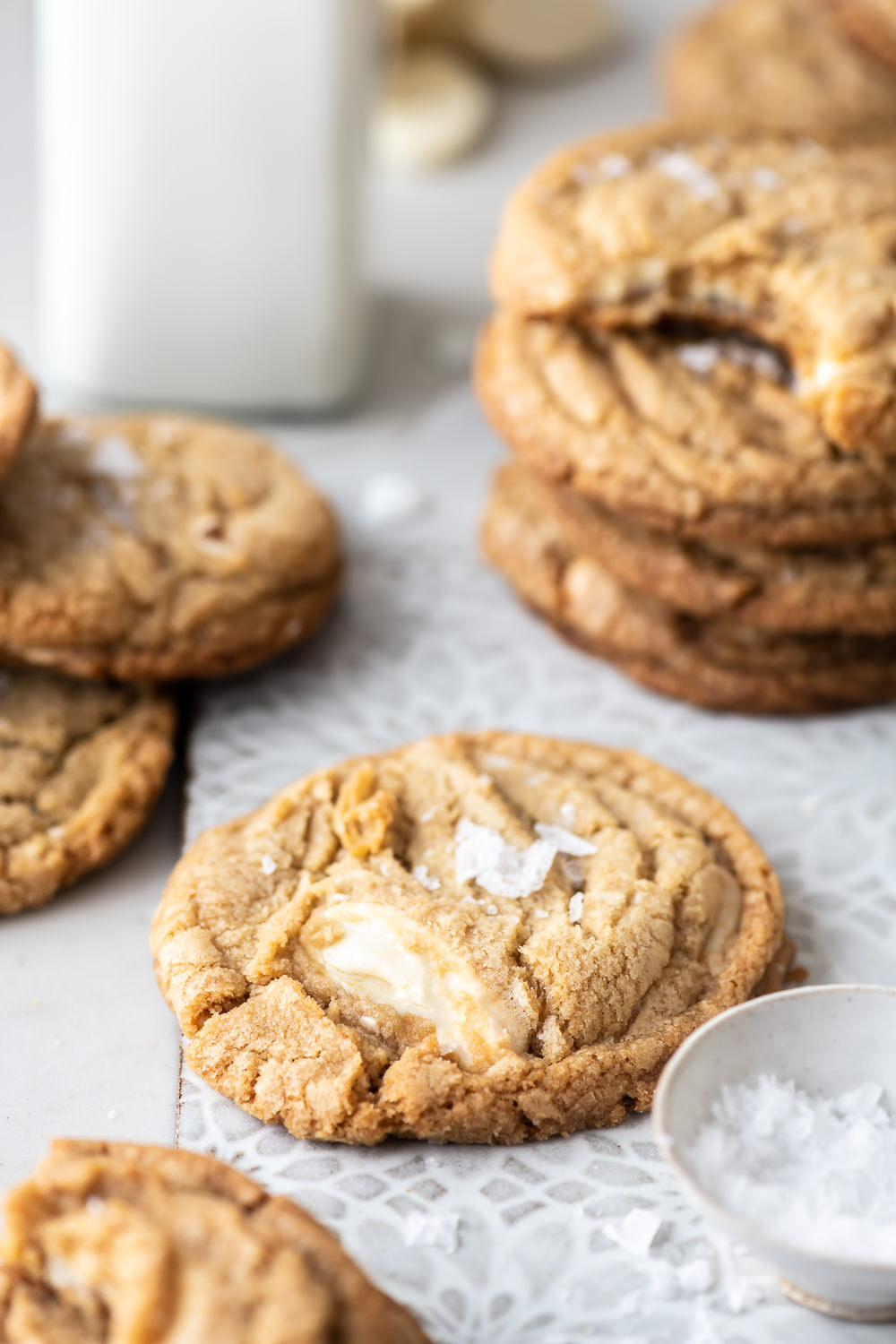 White Chocolate Chip Cookies With Spice