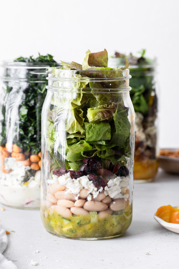 make your own mason jar salad