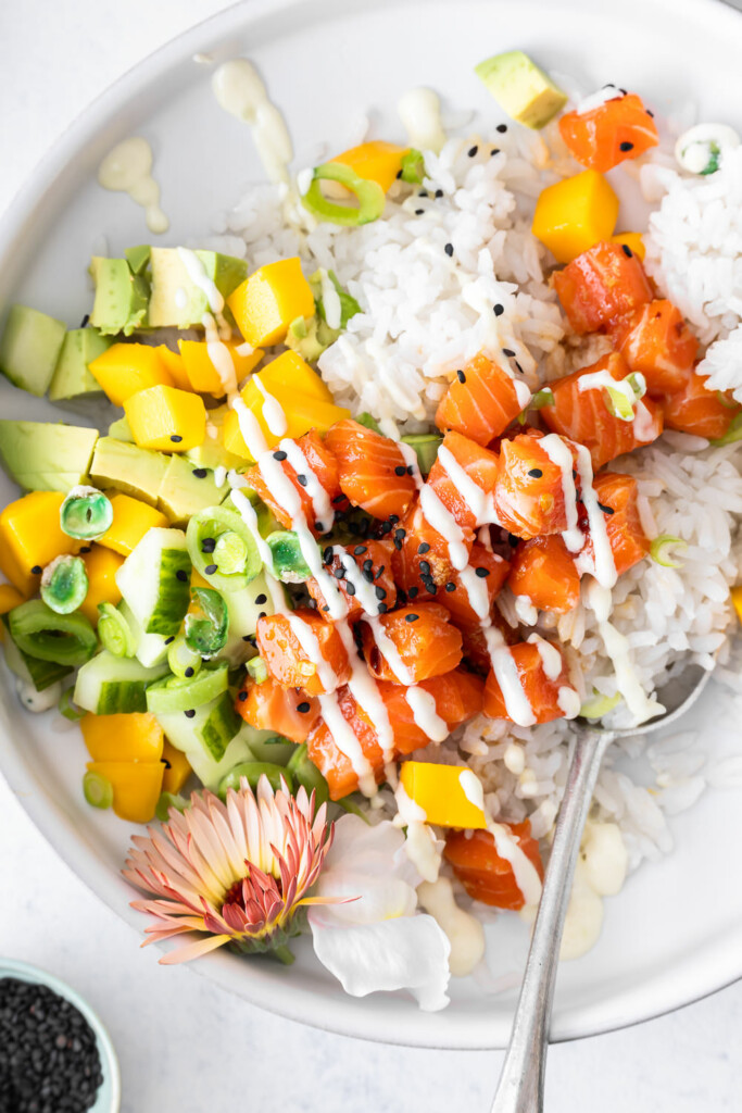 salmon poke bowl recipe