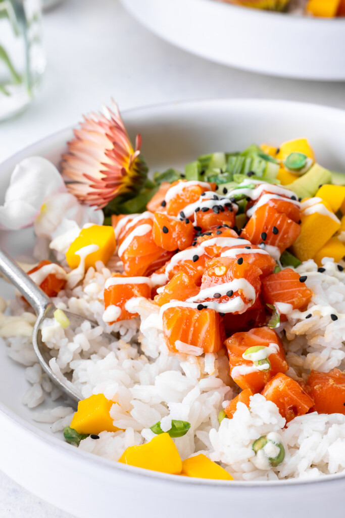 spicy salmon poke bowl