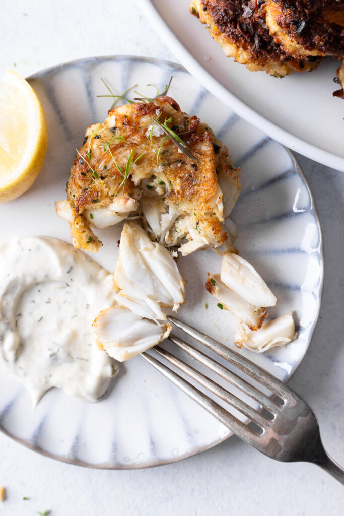 jumbo lump crab cakes