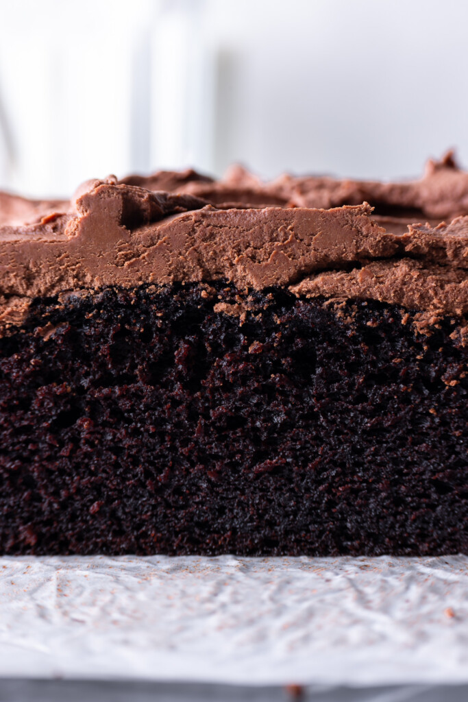 dark chocolate olive oil cake