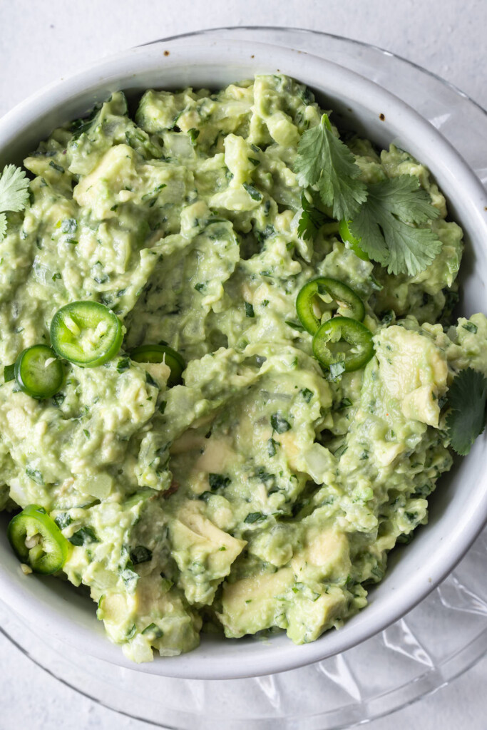 the best spicy guacamole